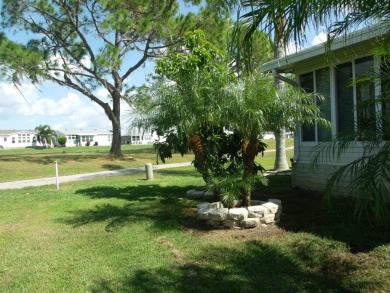 Discover this stunning 3-bedroom Palm Harbor home, offering a on Schalamar Creek Golf and Country Club in Florida - for sale on GolfHomes.com, golf home, golf lot