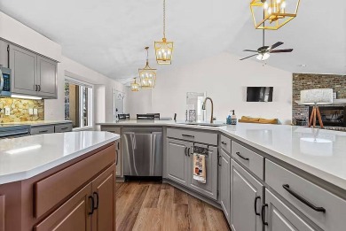 LAKEFRONT with a VIEW. Vaulted ceiling. Skylight in kitchen on Isabella Golf Course  in Arkansas - for sale on GolfHomes.com, golf home, golf lot