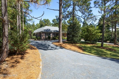 Don't miss this one level all brick home with a split floor plan on Pinehurst Golf Course No. 8 in North Carolina - for sale on GolfHomes.com, golf home, golf lot