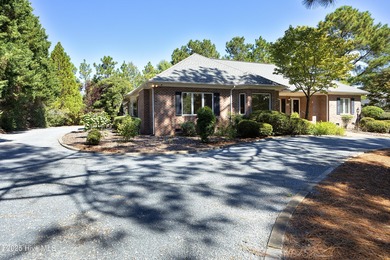 Don't miss this one level all brick home with a split floor plan on Pinehurst Golf Course No. 8 in North Carolina - for sale on GolfHomes.com, golf home, golf lot