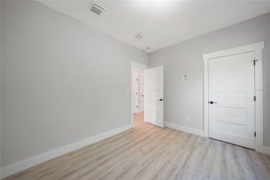 4.99% interest rate with use of preferred lender for limited on Bobcat Trail Golf Club in Florida - for sale on GolfHomes.com, golf home, golf lot