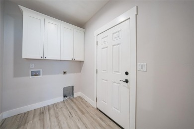 4.99% interest rate with use of preferred lender for limited on Bobcat Trail Golf Club in Florida - for sale on GolfHomes.com, golf home, golf lot