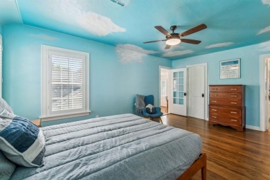Wonderfully updated Nichols Hills home on a lovely street! on Oklahoma City Golf and Country Club in Oklahoma - for sale on GolfHomes.com, golf home, golf lot