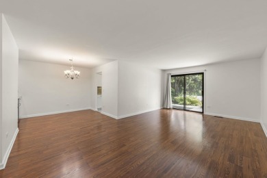 Step inside this stylish 2-bedroom, 1-bathroom condo and fall in on Maple Meadows Golf Club in Illinois - for sale on GolfHomes.com, golf home, golf lot