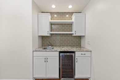 Step inside this stylish 2-bedroom, 1-bathroom condo and fall in on Maple Meadows Golf Club in Illinois - for sale on GolfHomes.com, golf home, golf lot
