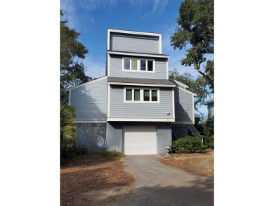 4 shares of 12 available (!/3 ownership) on the outskirts of the on Wild Dunes Harbor Golf Resort in South Carolina - for sale on GolfHomes.com, golf home, golf lot