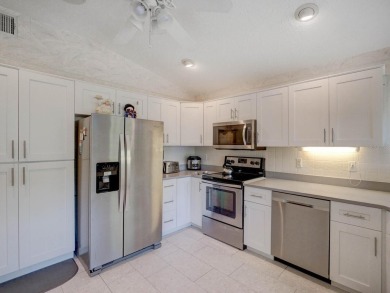 Location! Location! Lovely 3 bedroom 2 bath villa style single on East Lake Woodlands Country Club in Florida - for sale on GolfHomes.com, golf home, golf lot