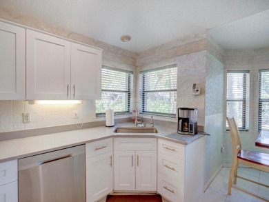 Location! Location! Lovely 3 bedroom 2 bath villa style single on East Lake Woodlands Country Club in Florida - for sale on GolfHomes.com, golf home, golf lot