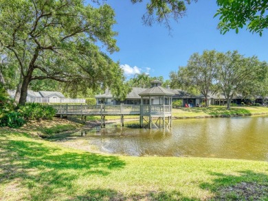 Location! Location! Lovely 3 bedroom 2 bath villa style single on East Lake Woodlands Country Club in Florida - for sale on GolfHomes.com, golf home, golf lot