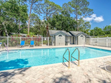 Location! Location! Lovely 3 bedroom 2 bath villa style single on East Lake Woodlands Country Club in Florida - for sale on GolfHomes.com, golf home, golf lot