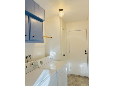Beautifully Updated Double-Wide in the 55+ Community of Tri Palm on The Club At Shenandoah Springs in California - for sale on GolfHomes.com, golf home, golf lot
