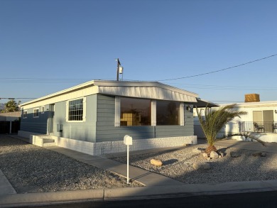 Beautifully Updated Double-Wide in the 55+ Community of Tri Palm on The Club At Shenandoah Springs in California - for sale on GolfHomes.com, golf home, golf lot