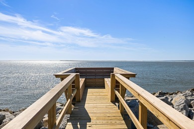 OCEANFRONT townhome in one of the best locations on Seabrook on The Seabrook Island Club in South Carolina - for sale on GolfHomes.com, golf home, golf lot