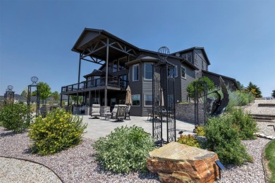 Immaculate & impressive, well-built home on a rare view lot in on Hamilton Golf Club in Montana - for sale on GolfHomes.com, golf home, golf lot