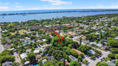 A beautifully treed vacant lot, 135 X 87.50, ready to build and on Lake Worth Municipal Golf Course in Florida - for sale on GolfHomes.com, golf home, golf lot