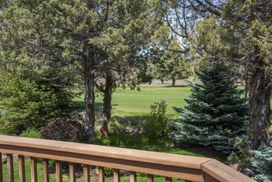 Live the resort lifestyle on the 6th fairway of Eagle Crest! on Eagle Crest Golf Resort - Resort Course in Oregon - for sale on GolfHomes.com, golf home, golf lot