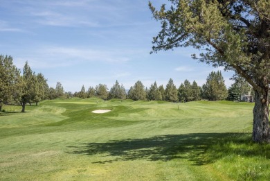 Live the resort lifestyle on the 6th fairway of Eagle Crest! on Eagle Crest Golf Resort - Resort Course in Oregon - for sale on GolfHomes.com, golf home, golf lot