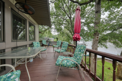 Tranquil waterfront setting on Hide-A-Way Lake Golf Course in Texas - for sale on GolfHomes.com, golf home, golf lot