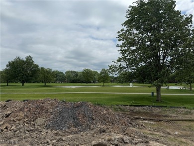 Brand new Pulte Homes Deer Valley ready for move-in late Summer on Sweetbriar Golf Club in Ohio - for sale on GolfHomes.com, golf home, golf lot
