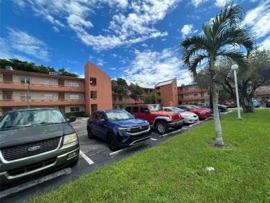 Do not miss this stunning fully remodeled condo.  1 bed, 1.5 on Colony West Country Club in Florida - for sale on GolfHomes.com, golf home, golf lot