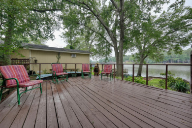 Tranquil waterfront setting on Hide-A-Way Lake Golf Course in Texas - for sale on GolfHomes.com, golf home, golf lot