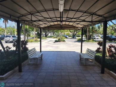 ***Lovely and cozy 2nd Floor unit overlooking serene views of on Palm-Aire Country Club and Resort - Palms in Florida - for sale on GolfHomes.com, golf home, golf lot