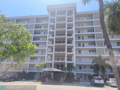 ***Lovely and cozy 2nd Floor unit overlooking serene views of on Palm-Aire Country Club and Resort - Palms in Florida - for sale on GolfHomes.com, golf home, golf lot