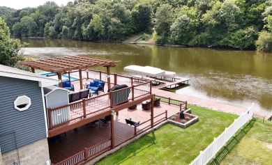 Welcome home! This immaculate 3-bed, 2-bath raised ranch home is on Pine View Golf Club - Pine View in Indiana - for sale on GolfHomes.com, golf home, golf lot