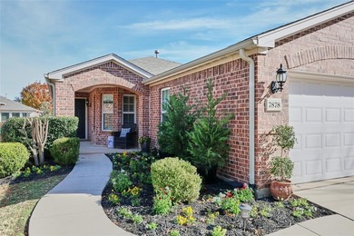 Immaculate, well maintained, and updated 3 bedroom home in on Frisco Lakes Golf Course in Texas - for sale on GolfHomes.com, golf home, golf lot