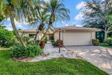 Welcome to your new home! This stunning single family residence on Hunters Run Golf and Country Club in Florida - for sale on GolfHomes.com, golf home, golf lot