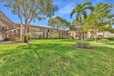 This charming 1-bedroom, 1-bathroom unit is filled with natural on Flamingo Lakes Country Club in Florida - for sale on GolfHomes.com, golf home, golf lot