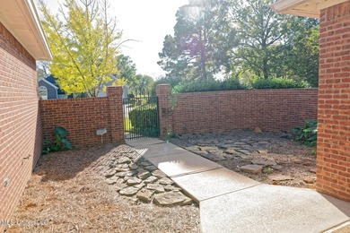 Rare Opportunity for a golf course home. Great area and schools on Colonial Country Club Deerfield in Mississippi - for sale on GolfHomes.com, golf home, golf lot