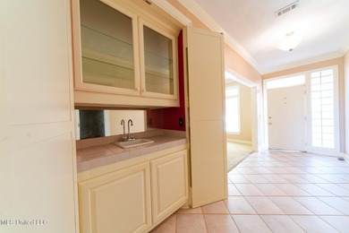 Rare Opportunity for a golf course home. Great area and schools on Colonial Country Club Deerfield in Mississippi - for sale on GolfHomes.com, golf home, golf lot