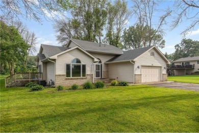 Do not miss this wonderfully updated home. It's located right on Forest Hills Golf Club in Minnesota - for sale on GolfHomes.com, golf home, golf lot