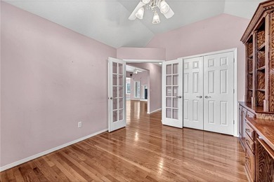 Discover an incredible opportunity to personalize this home and on Bella Vista Country Club - Scottsdale in Arkansas - for sale on GolfHomes.com, golf home, golf lot