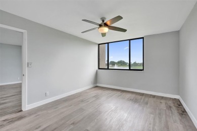 All ages community, this spacious 2-bedroom, 2-bath corner unit on  in Florida - for sale on GolfHomes.com, golf home, golf lot