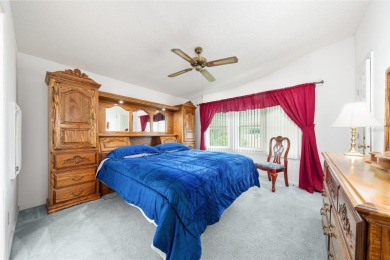 Welcome home to this charming 2-bedroom, 2 bath manufactured on El Diablo Executive Golf Course in Florida - for sale on GolfHomes.com, golf home, golf lot