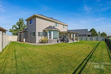 Welcome to this beautifully maintained home situated on the on Hunters Point Golf Club in Idaho - for sale on GolfHomes.com, golf home, golf lot