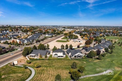 Welcome to this beautifully maintained home situated on the on Hunters Point Golf Club in Idaho - for sale on GolfHomes.com, golf home, golf lot