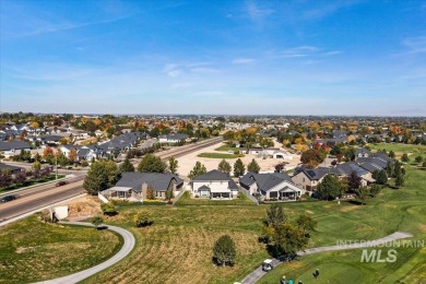 Welcome to this beautifully maintained home situated on the on Hunters Point Golf Club in Idaho - for sale on GolfHomes.com, golf home, golf lot