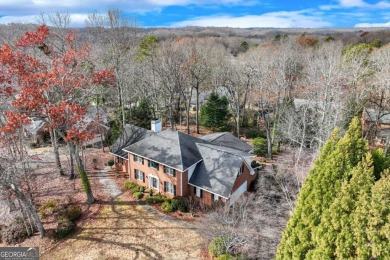 Fantastic home within the city limits offering perfect blend of on Chattahoochee Golf Course in Georgia - for sale on GolfHomes.com, golf home, golf lot