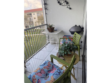 Discover this bright and spacious 2-bedroom, 2 bath condo with on Flamingo Lakes Country Club in Florida - for sale on GolfHomes.com, golf home, golf lot