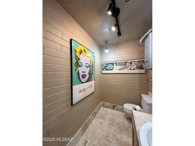 Range marketing $119,000-125,000. This beautifully remodeled on Randolph Park Golf Courses in Arizona - for sale on GolfHomes.com, golf home, golf lot