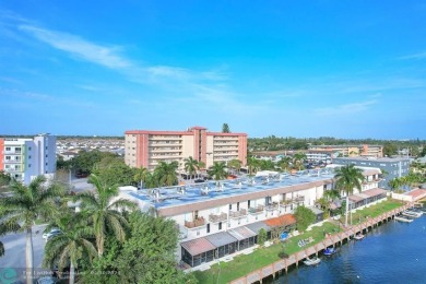 FRESH ON THE MARKET !!! FANTASTIC 1 BEDROOM 1 BATH TOP FLOOR on Crystal Lake Country Club in Florida - for sale on GolfHomes.com, golf home, golf lot
