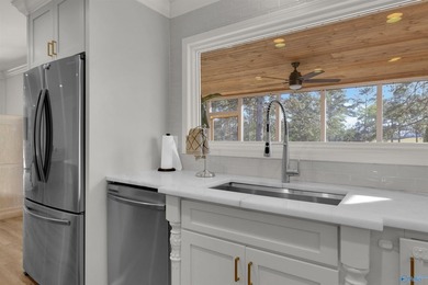 Wake up to stunning views & step into modern comfort! on Terrapin Hills Country Club in Alabama - for sale on GolfHomes.com, golf home, golf lot