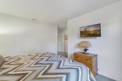 This Summit 1 Condo offers a fantastic opportunity in the heart on Elkhorn Golf Club in Idaho - for sale on GolfHomes.com, golf home, golf lot