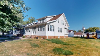 Welcome to 934 W Cedar St in Cherokee, IA!! This spacious home on Cherokee Golf and Country Club in Iowa - for sale on GolfHomes.com, golf home, golf lot