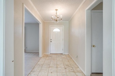 Charming Home in Ridglea Country Club Estates! Nestled in the on Ridglea Golf Course in Texas - for sale on GolfHomes.com, golf home, golf lot