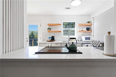 Discover your perfect retreat on Bella Vista's prestigious Back on Bella Vista - Metfield Golf Complex and Country Club in Arkansas - for sale on GolfHomes.com, golf home, golf lot