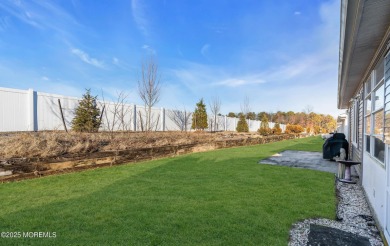 Welcome to this beautifully maintained 2-bedroom, 2-bathroom on Lions Head Country Club in New Jersey - for sale on GolfHomes.com, golf home, golf lot